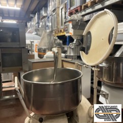 Pétrin mono-bras 120Kg de pâte  - Kemper F 75 ASL + deux cuves 