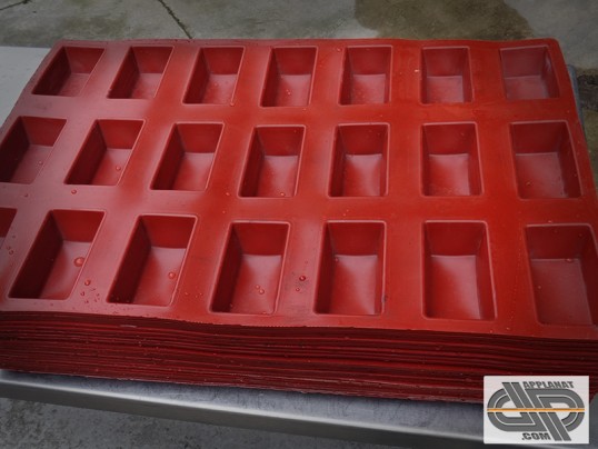 Moule flexible silicone pour cakes