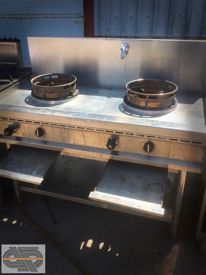 WOK gaz à 2 brûleurs NAYATI NGER 13-70 F