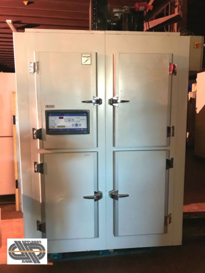 Surgélateur conservateur HENGEL CS 400x600 à 4 PORTILLONS vue de devant