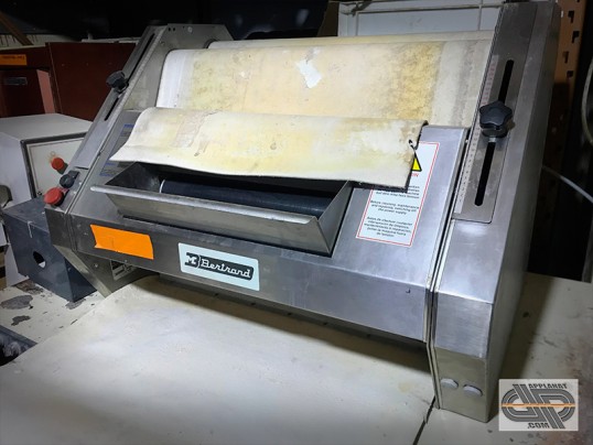 Façonneuse oblique en inox type EURO – BERTRAND PUMA (pour production de pain d'un fournil de boulangerie)
