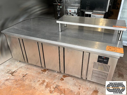 Meuble inox central pour cuisine professionnelle d'occasion avec frigo 4 portes Fagor - EMFP-225-GN  