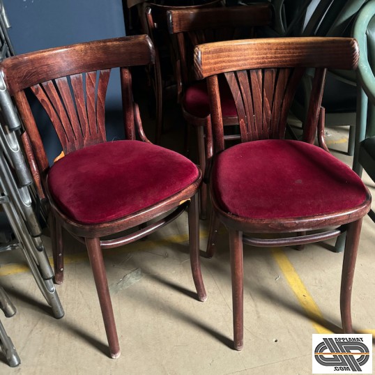 Chaises Vauzelle Iria d'occasion bois foncé et velours rouge