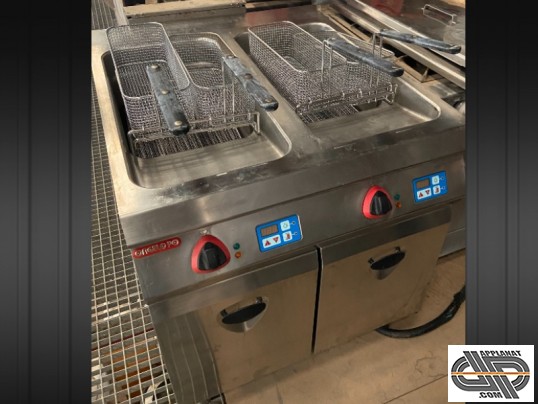 Friteuse électrique professionnelle puissante d'occasion